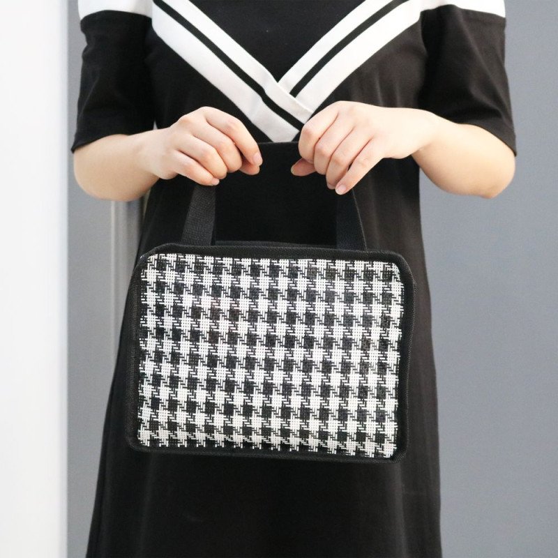 cosmetic bag for women, high-end large-capacity PVC wash bag, portable travel anti-fouling and anti-dirty handbag