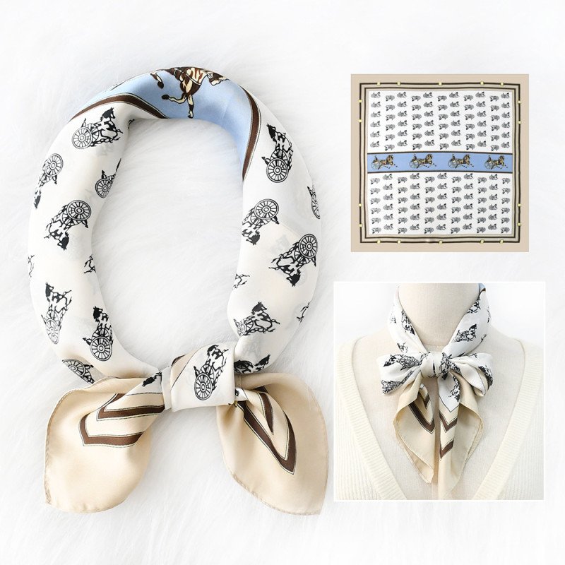 Retro carriage four-leaf clover square scarf, women's sun protection beach scarf