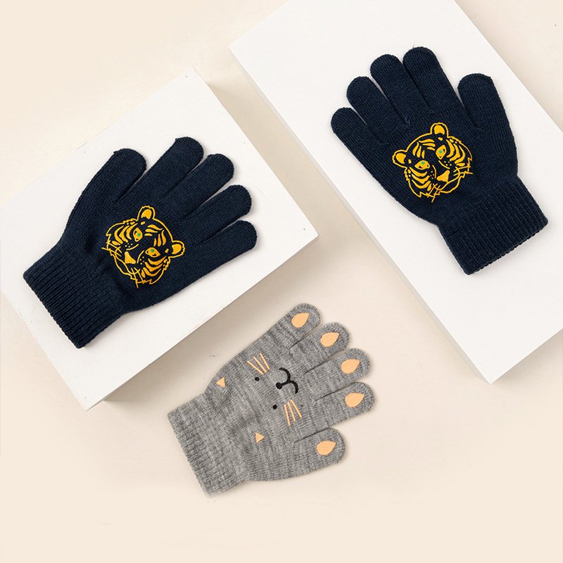 Children's gloves Halloween girls winter warm and cold proof split finger cartoon cute men's thin knitted full finger gloves