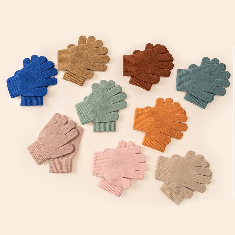 Knitted gloves for children, suitable for both men and women, warm and cold resistant in winter, solid color, cute, all finger yarn, children's gloves, suitable for children