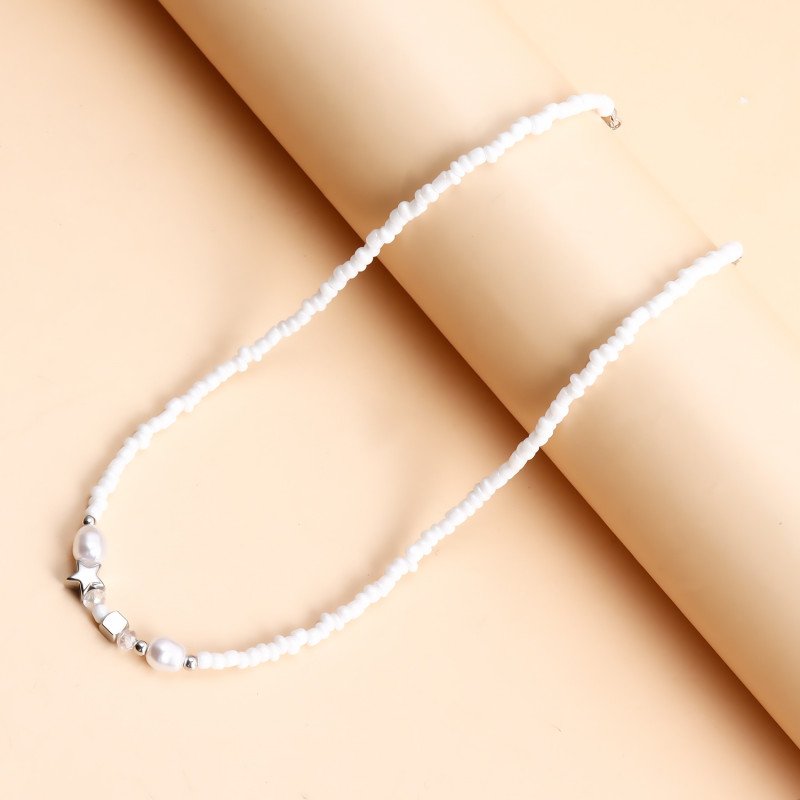 Rural minimalist handmade rice bead bead bead necklace for women, bohemian stars, spicy girl accessories