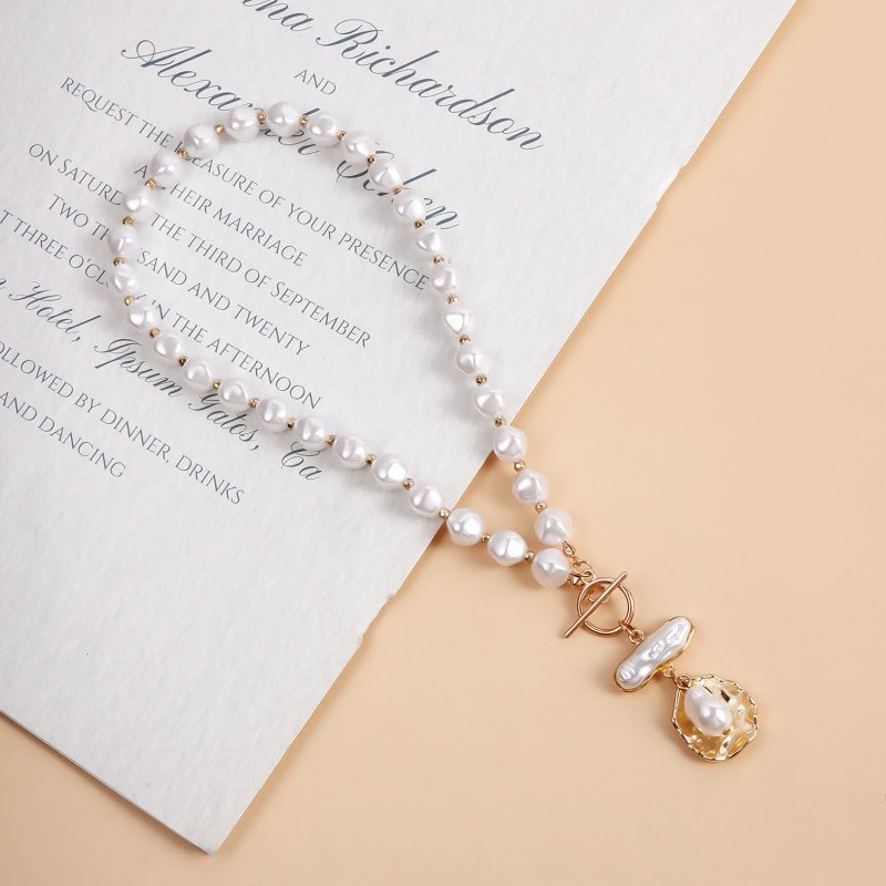 Temperament diamond shaped imitation pearl bead light luxury accessory new high-end autumn and winter sweater chain