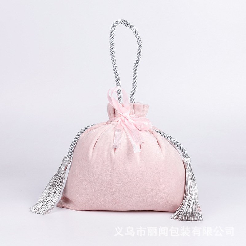 Creative wedding velvet wedding candy bag velvet wedding candy box European wedding souvenir candy box gift bag