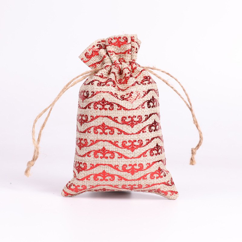 Hot stamping Christmas burlap bag drawstring drawstring packaging bag Christmas gift candy bag