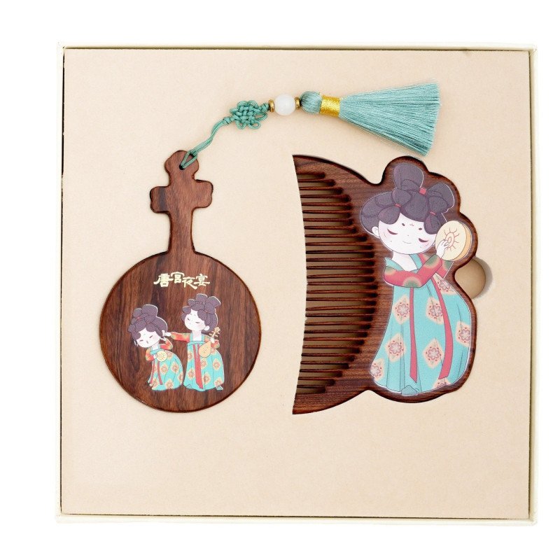 Wooden comb for girls, portable mirror comb gift box for holiday gifts, high-end wooden crafts
