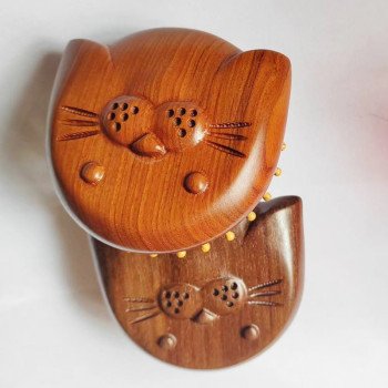 Wholesale cute cartoon air cushion comb gold green sandalwood massage comb head dredging meridians seal air cushion comb