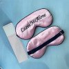 Simulated silk embroidery eye mask, light-shielding sleep eye mask, English pattern embroidery logo, light-shielding eyelash eye mask