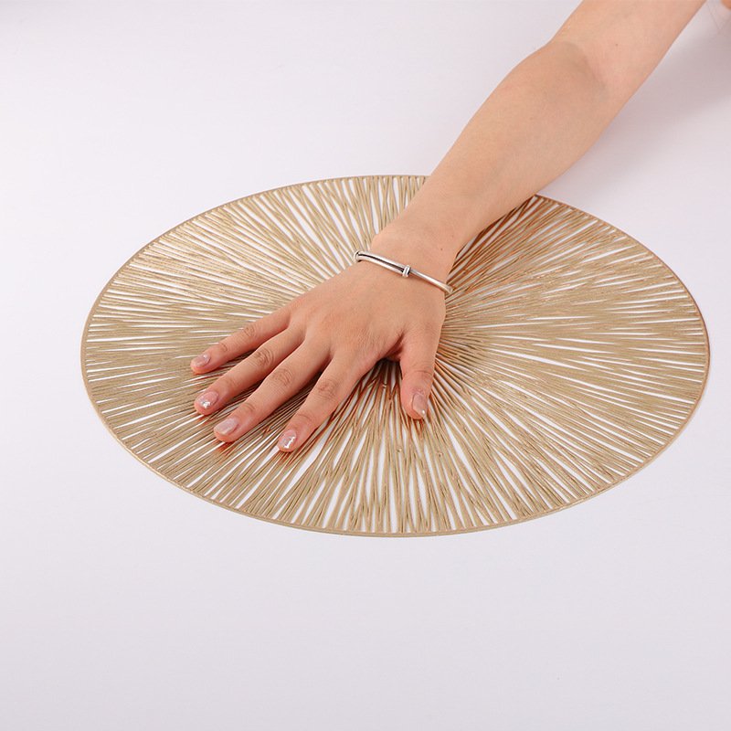 European style PVC hollow insulation mat round fireworks coffee table decorative mat western food mat ins home hotel hot stamping place mat