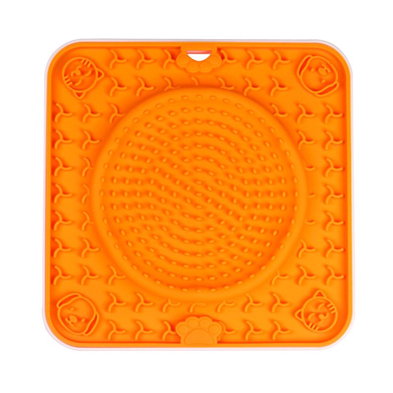 Large suction cup pet anti-tear bite slow food mat licking mat silicone slow food mat cat and dog placemat dog licking plate placemat