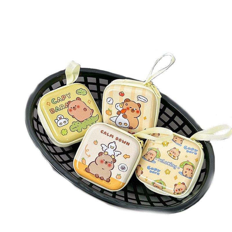 Tinplate Coin Purse Capibara Mini Coin Bag Portable Headphone Bag Cute Capybara Coin 
key bag