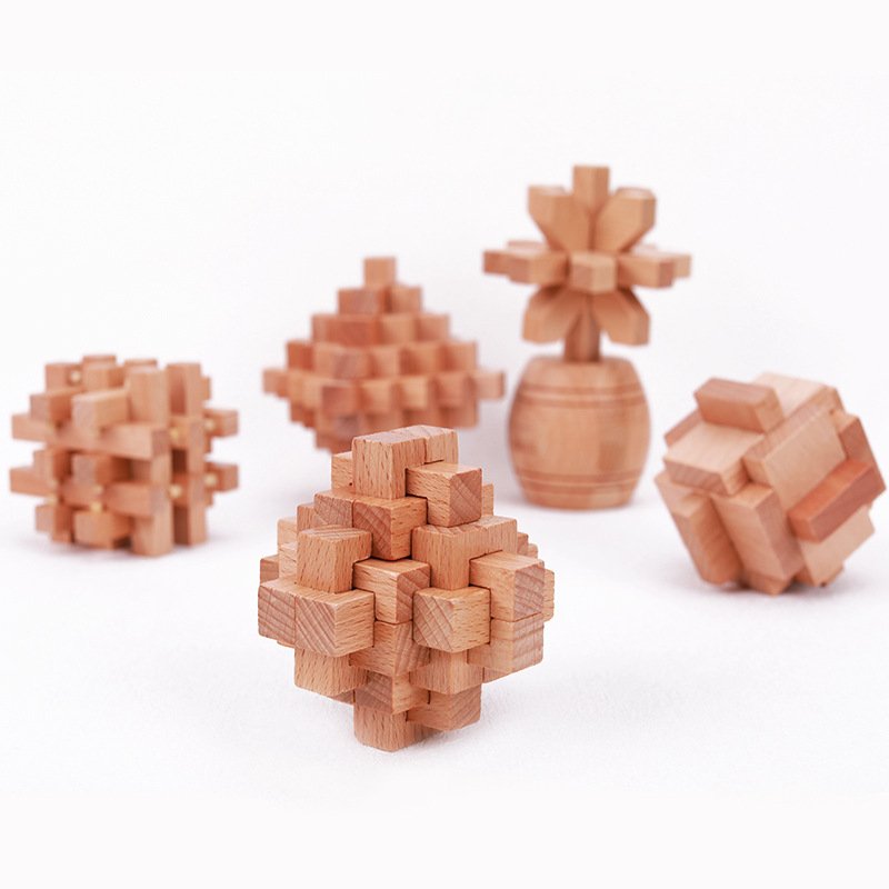 Toy Kongming lock Luban lock football intellectual brain lock children's gift primary school student mortise and tenon structure building blocks