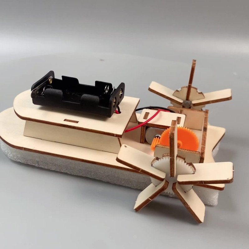 Primary school students creative invention technology small production DIY paddle steamer STEAM handmade science and education educational toys material package
